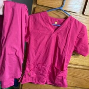 Pink scrubs SET 🩷